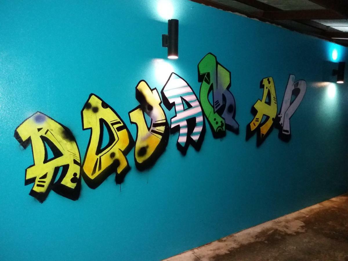 Отель Aquaman @Chalong Pier Экстерьер фото